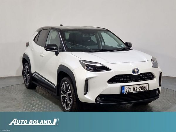 Toyota Yaris Cross Hatchback, Petrol Hybrid, 2022, White