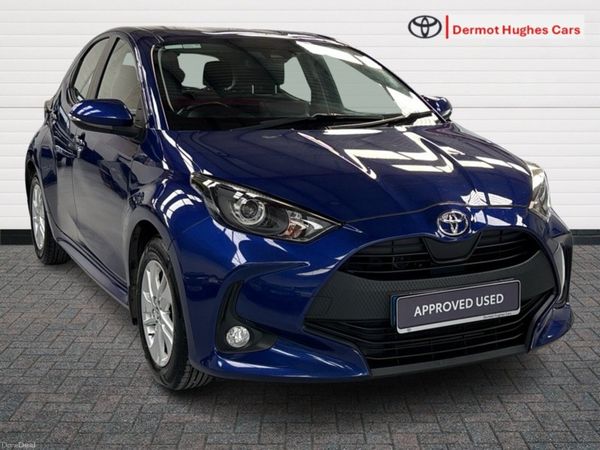 Toyota Yaris Hatchback, Petrol, 2021, Blue