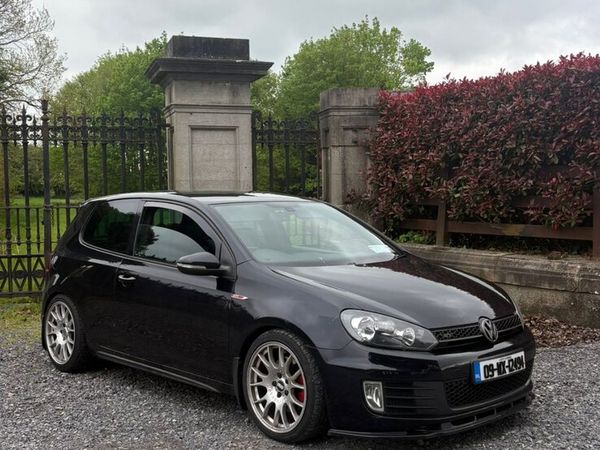 Volkswagen Golf Hatchback, Petrol, 2009, Black