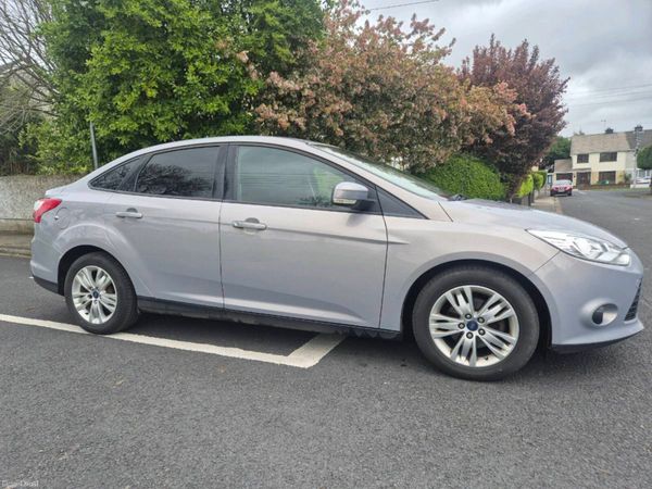 Ford Focus Saloon, Diesel, 2013, Grey