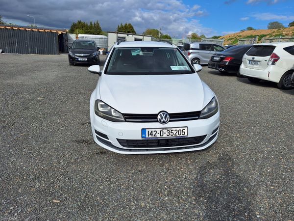 Volkswagen Golf Hatchback, Petrol, 2014, White