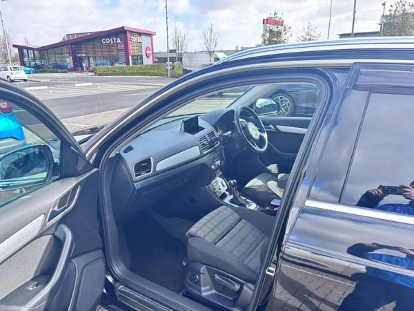 Audi Q3 SUV, Petrol, 2015, Black