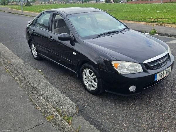 Kia Cerato Saloon, Petrol, 2006, Black