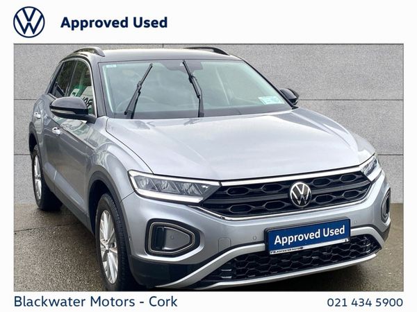 Volkswagen T-Roc SUV, Petrol, 2023, Silver