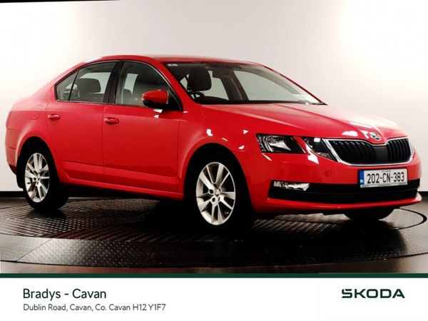 Skoda Octavia Hatchback, Diesel, 2020, Red