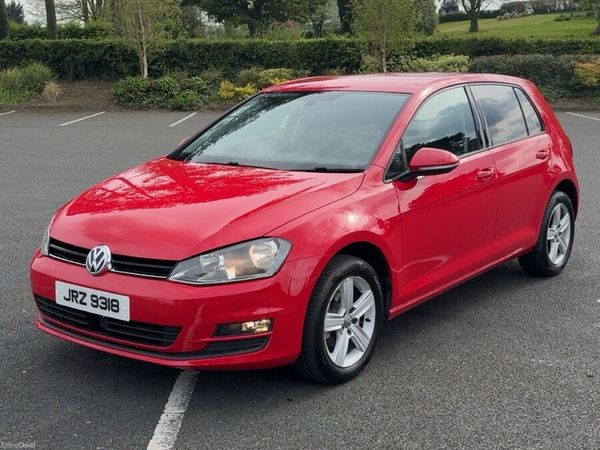 Volkswagen Golf Hatchback, Diesel, 2015, Red