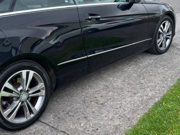 Mercedes-Benz E-Class Coupe, Diesel, 2015, Black