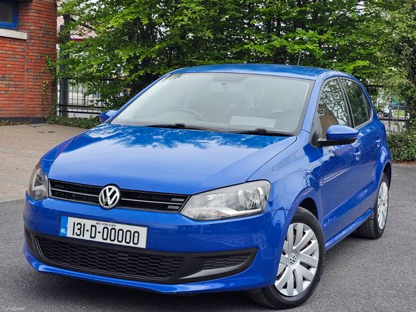 Volkswagen Polo Hatchback, Petrol, 2013, Blue