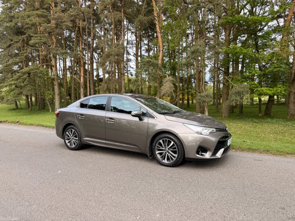 Toyota Avensis Saloon, Diesel, 2017, Grey