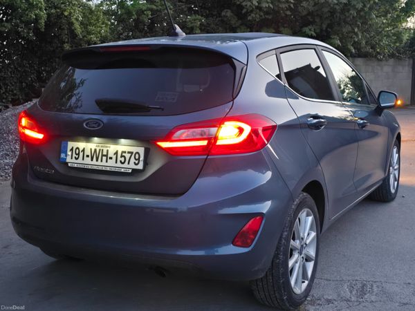 Ford Fiesta Hatchback, Diesel, 2019, Blue