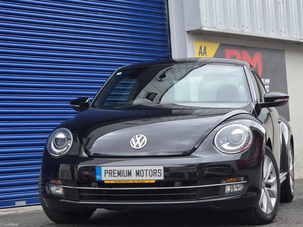 Volkswagen Beetle Hatchback, Petrol, 2014, Black