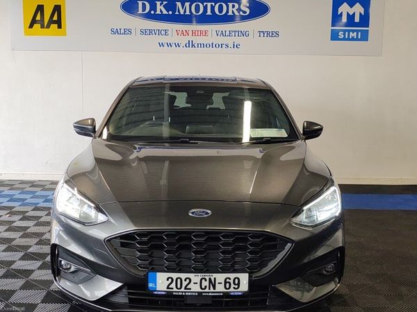 Ford Focus Hatchback, Diesel, 2020, Grey