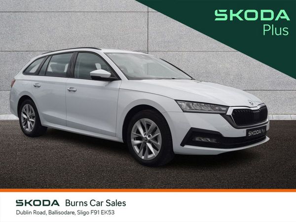 Skoda Octavia Estate, Diesel, 2025, White