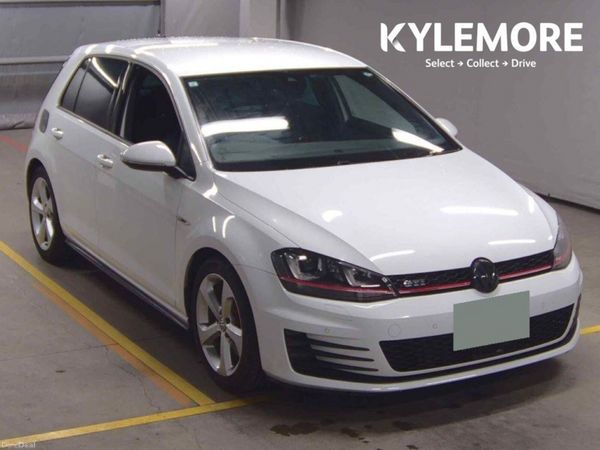 Volkswagen Golf Hatchback, Petrol, 2017, White