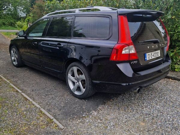 Volvo V70 Estate, Diesel, 2012, Black