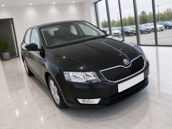 Skoda Octavia Hatchback, Diesel, 2015, Black