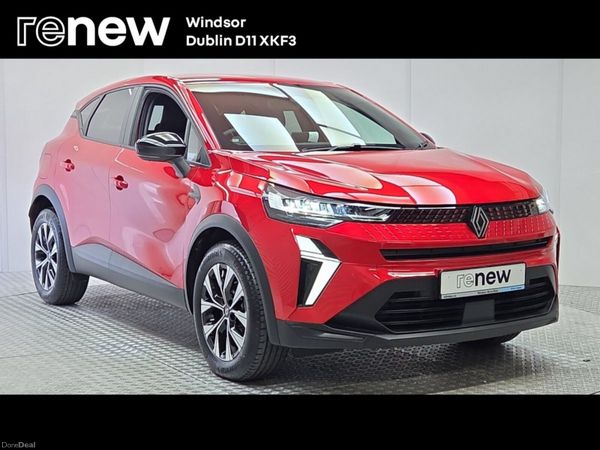 Renault Captur Hatchback, Petrol, 2026, Red