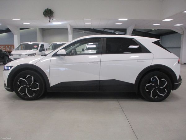 Hyundai IONIQ 5 Hatchback, Electric, 2023, White