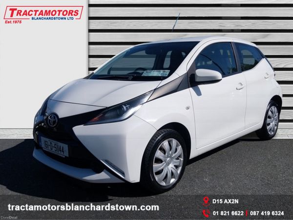 Toyota Aygo Hatchback, Petrol, 2016, White
