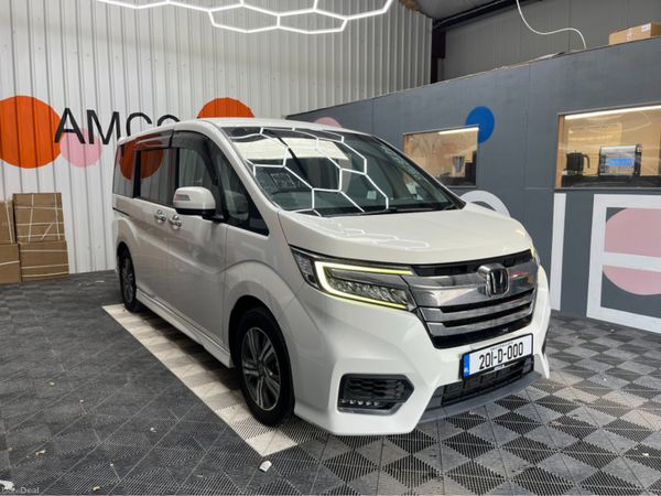 Honda Stepwagon MPV, Petrol Hybrid, 2020, White