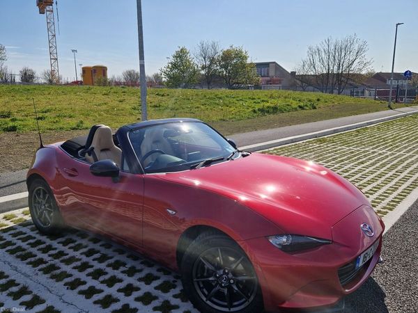 Mazda MX-5 Convertible, Petrol, 2016, Red
