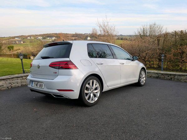 Volkswagen Golf Hatchback, Petrol, 2017, White