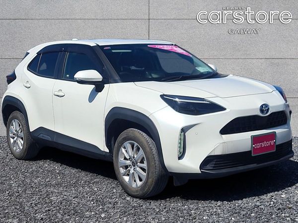 Toyota Yaris Cross SUV, Petrol Hybrid, 2022, White