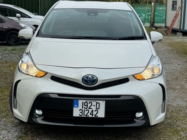 Toyota Prius MPV, Petrol Hybrid, 2019, White