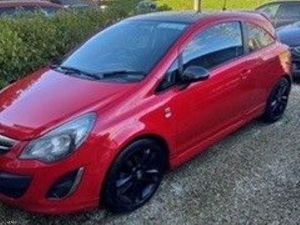 Vauxhall Corsa Hatchback, Petrol, 2014, Red
