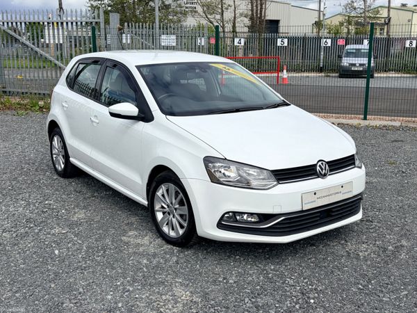 Volkswagen Polo Hatchback, Petrol, 2017, White