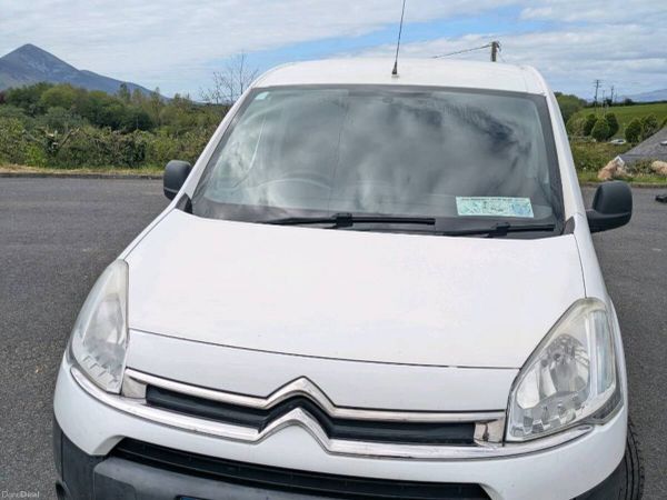 Citroen Berlingo MPV, Diesel, 2014, White