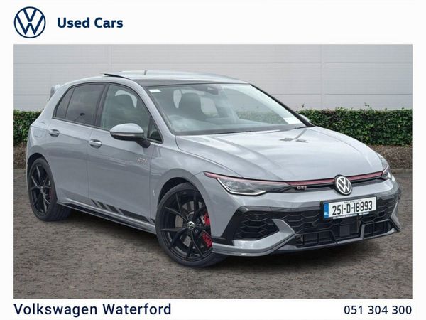 Volkswagen Golf Estate, Petrol, 2025, Grey