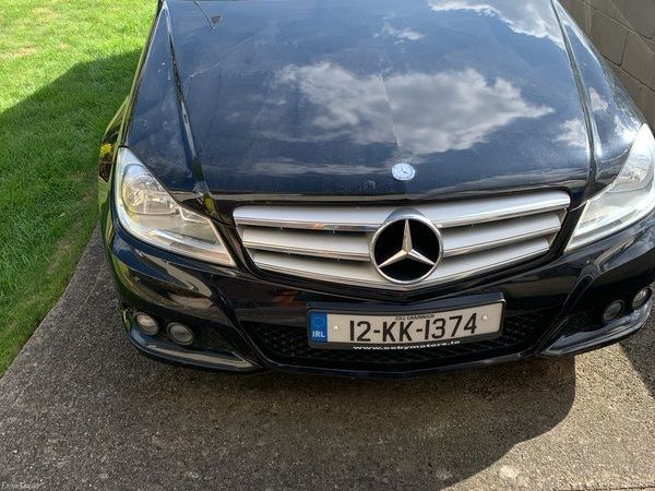 Mercedes-Benz C-Class Saloon, Diesel, 2012, Black