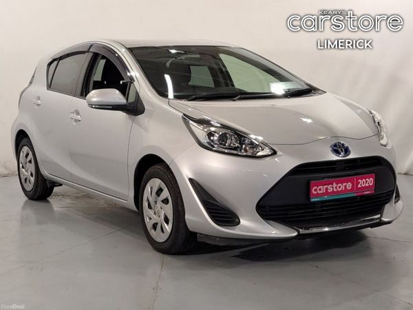 Toyota Aqua Hatchback, Petrol Hybrid, 2020, Silver