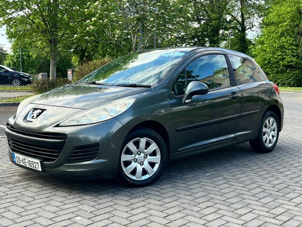 Peugeot 207 Hatchback, Diesel, 2009, Grey
