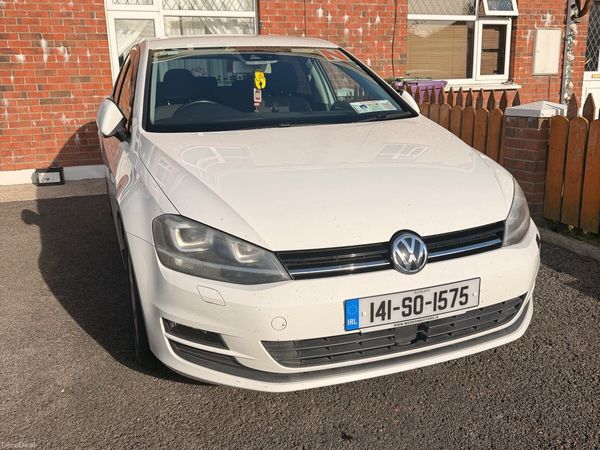 Volkswagen Golf Hatchback, Petrol, 2014, White