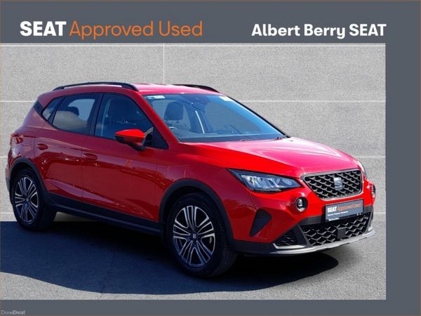 SEAT Arona Hatchback, Petrol, 2023, Red
