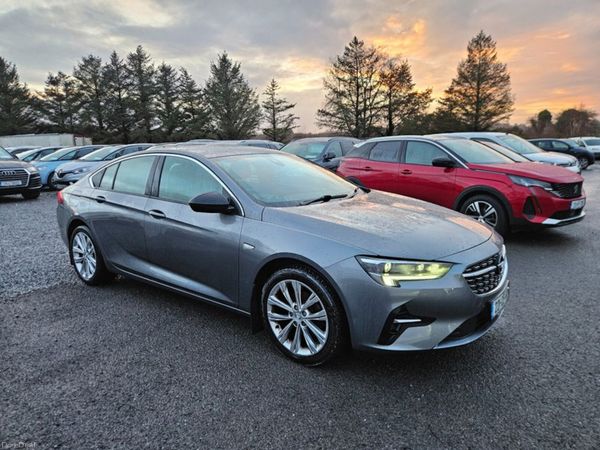 Opel Insignia Hatchback, Diesel, 2022, Grey