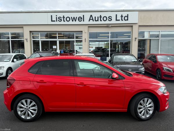 Volkswagen Polo Hatchback, Petrol, 2018, Red
