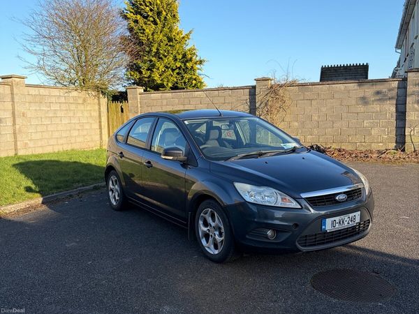 Ford Focus Hatchback, Diesel, 2010, Grey