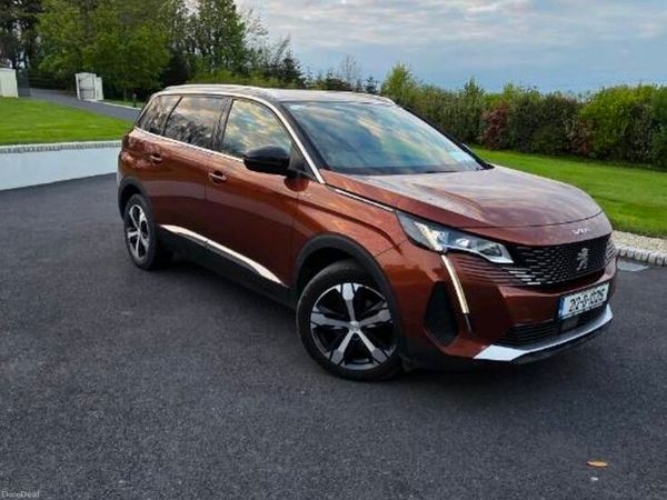 Peugeot 5008 MPV, Diesel, 2021, Brown