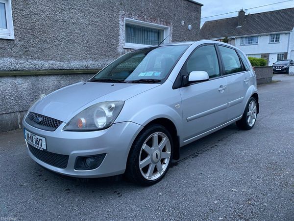 Ford Fiesta Hatchback, Petrol, 2008, Silver
