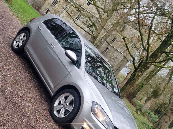 Volkswagen Golf Estate, Diesel, 2013, Silver