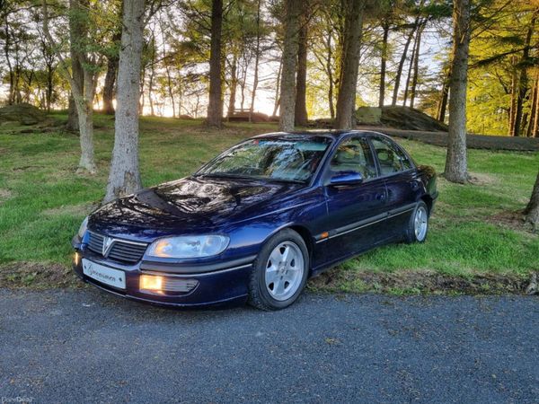 Vauxhall Omega Saloon, Petrol, 1995, Blue