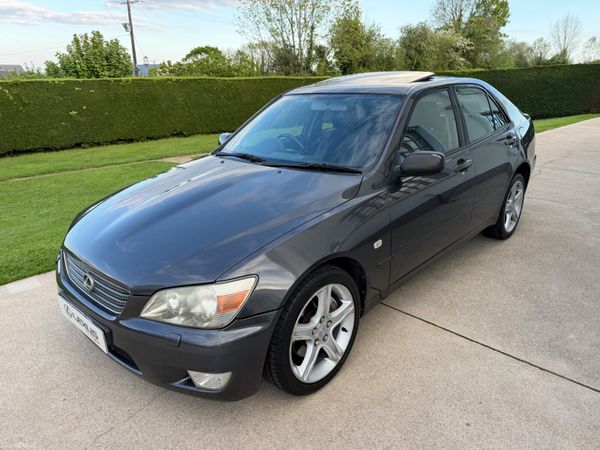 Lexus IS Saloon, Petrol, 2001, Grey