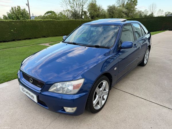 Lexus IS Saloon, Petrol, 2003, Blue