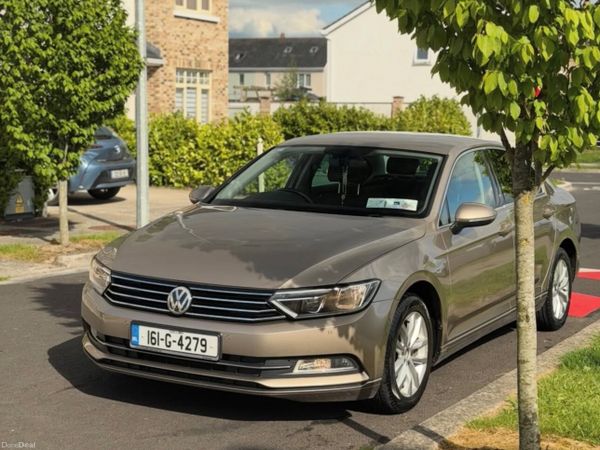 Volkswagen Passat Saloon, Diesel, 2016, Gold