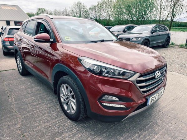 Hyundai Tucson SUV, Diesel, 2016, Red