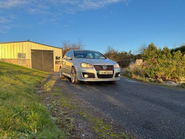 Volkswagen Golf Hatchback, Petrol, 2008, Silver