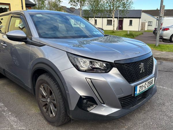 Peugeot 2008 MPV, Diesel, 2021, Grey